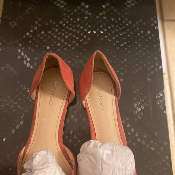 Pink Mango Flats - Picture 2 of 5